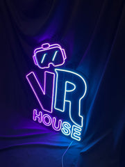 Vinyuup VR House - Dekoratif Neon Led Yazı Tabela