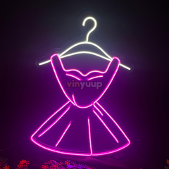 Vinyuup Askıda Elbise - Dekoratif Neon Led Yazı Tabela