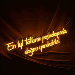 Vinyuup En İyi Tatların Peşindeyseniz, Doğru Yerdesiniz - Dekoratif Neon Led Yazı Tabela