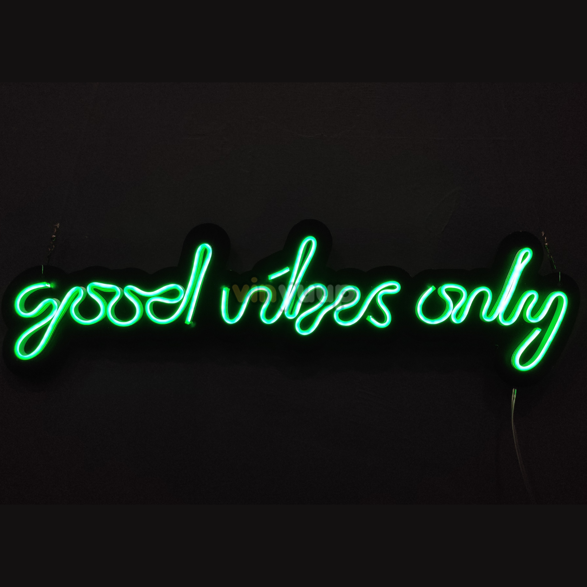 Vinyuup Good Vibes Only - Dekoratif Neon Led Yazı Tabela