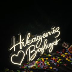 Vinyuup Hikayemiz Başlıyor - Dekoratif Neon Led Yazı Tabela