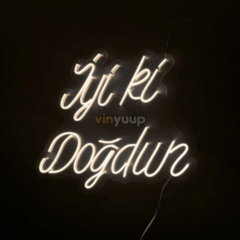 Vinyuup İyi ki Doğdun V1 - Dekoratif Neon Led Yazı Tabela
