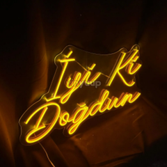 Vinyuup İyi Ki Doğdun V2  - Dekoratif Neon Led Yazı Tabela