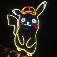 Vinyuup Şapkalı Pikaçu - Dekoratif Neon Led Yazı Tabela