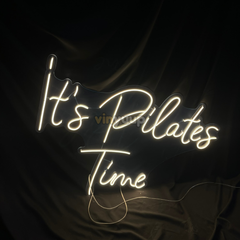 Vinyuup Its Pilates Time - Dekoratif Neon Led Yazı Tabela