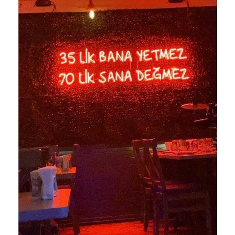35'lik Bana Yetmez 70'lik Sana Değmez Neon Led Işıklı Tablo