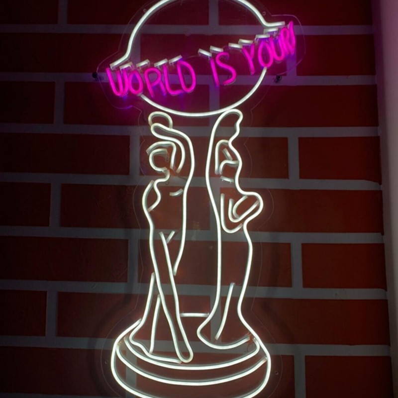 World Is Yours Heykel Neon Led Işıklı Tablo